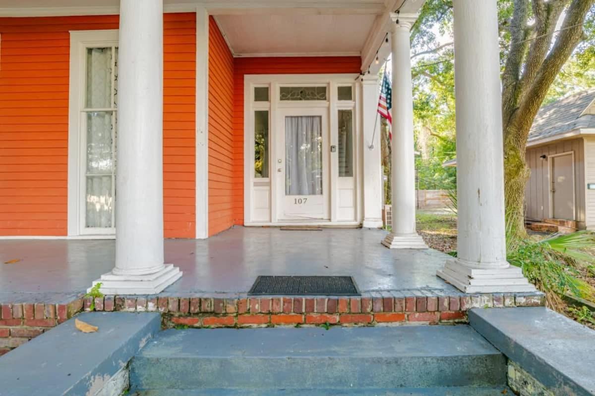 Pretty Peach Palace-Historic, Mins To Downtown Mobile Exterior photo